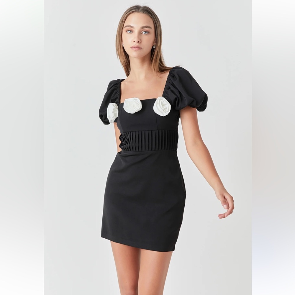 Endless Rose Black Puff Sleeve Mini Dress With White Rosettes size Medium NWT - Picture 3 of 15